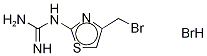 1-(4-BROMOMETHYL-2-THIAZOYL)GUANIDINE, HYDROBROMIDE SALTDISCONTINUED SEE: C369545 CAS#: 204693-12-9