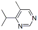 Pyrimidine, 5-methyl-4-(1-methylethyl)- (9CI) CAS#: 79644-25-0